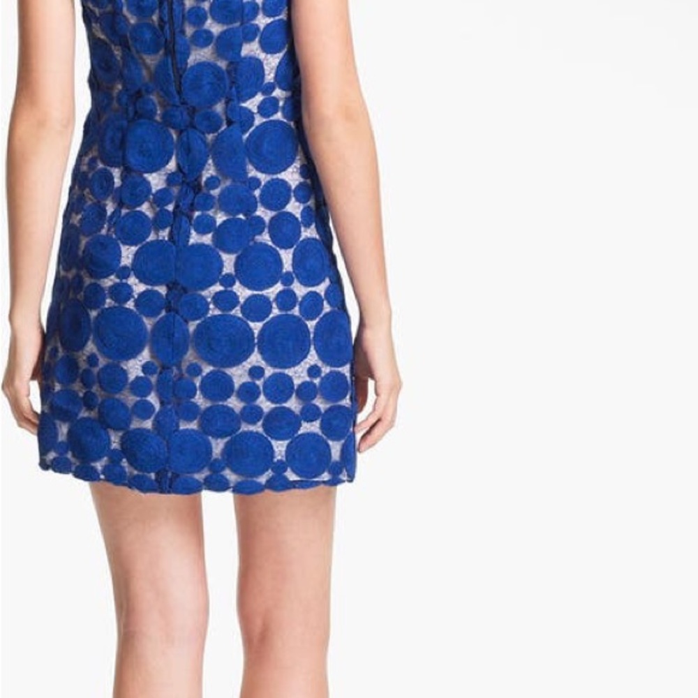 Alice & Olivia - Cobalt Blue Swirled Lace Overlay Dress Sz 8. Super Cute, Retro - Picture 3 of 5